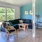 4 Bedroom Cozy In Juelsminde * Sonderby (Midtjylland)